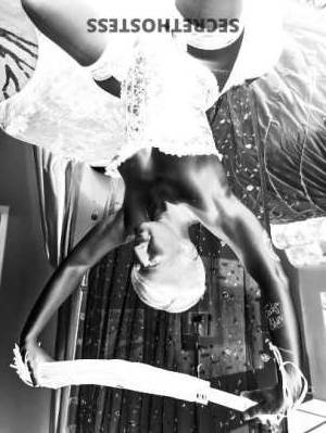 44 year old African Escort in Calgary Explicit SNS and BBJ Sessions with an African Bombshell 