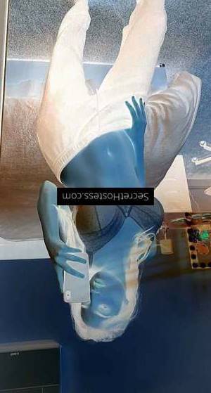 22 year old Escort in London Experience Blissful Pleasure with Faye Trained Yoga Girl 