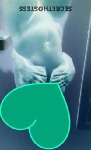 29 year old Escort in Monroe LA Experience Divine Indulgence Meet Kasi, Your Posh, Erotic 