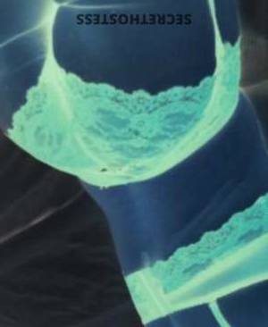 30 year old Escort in Hamilton Unforgettable Pleasure Awaits VIP Treatment and Delightful 