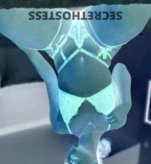 27 year old Escort in Albury Unleash Your Wildest Desires with a Flirty and Sassy 