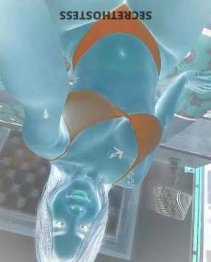 26 year old Latino Escort in Bradenton FL Hot and Horny Latina waiting to Please You - Outcalls Only