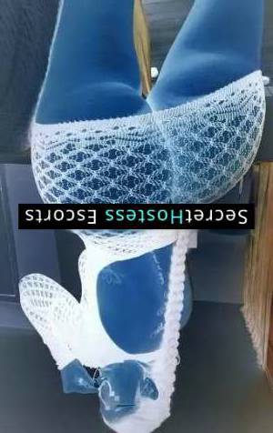 24 year old Escort in Miami FL Experience Unmatched Passion with Papi Pelusa Talented 