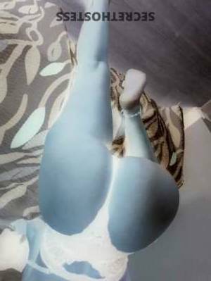 Sandra 47Yrs Old Escort Bradenton FL Image - 1