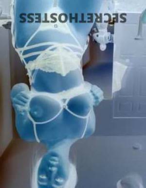 24 year old Korean Escort in Carlton Melbourne Delicious Korean Beauty in Melbourne Sensual Curves, DD Cup 