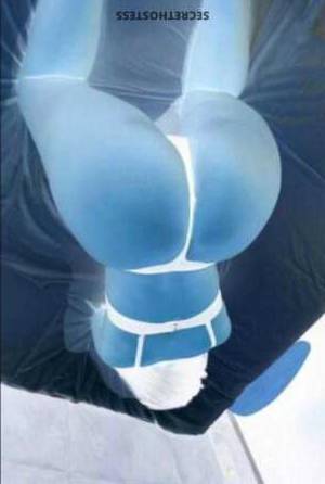 25 year old Escort in Westchester FL Unleash Your Wildest Dreams with Me, Your Ideal Companion 