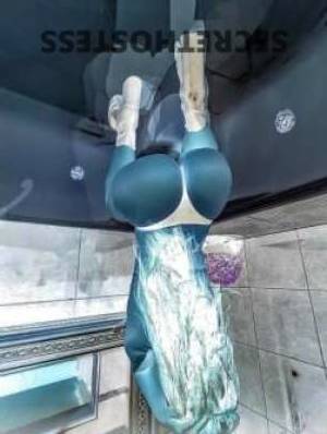 25 year old Italian Escort in Perth Heidi - Horny 25 Year Old Italian Beauty - Call Now