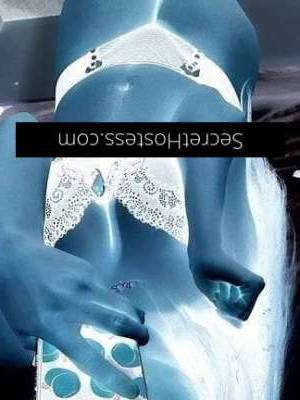 40 year old Indian Escort in Mount Isa Explore the Indian Enchantress Lean, Lush, and Wildly Fiery