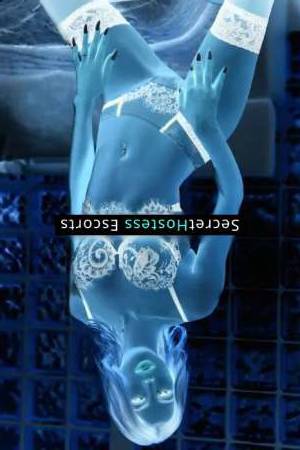 24 year old Hungarian Escort in London Dolore. Location ​-​ Paddington
