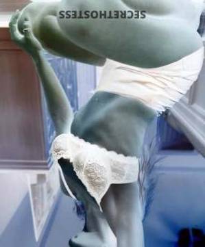 36 year old Escort in Fayetteville AR Arrive and Play with Genesis, Your Real Honest & Sweet 