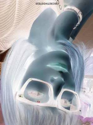 25 year old Asian Escort in Mumbai Japanese Model Hana Offers Erotic Services for Your 
