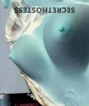 23 year old Escort in Bunbury Discover Luscious Lucy 23-Year-Old Cutie with a Busty Figure