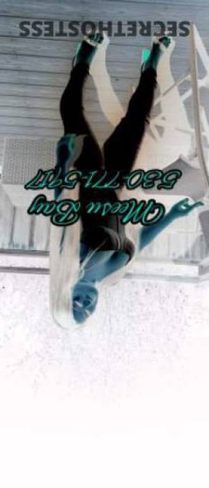 25 year old Asian Escort in El Paso TX Attention, Gentlemen! I'm back by popular demand - 