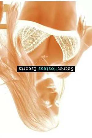 29 year old Australian Escort in Munich Nika, Horny Australian Escort Visiting Munich Hotels and 