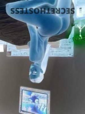 Swedish blonde outcall E cup in Bundaberg