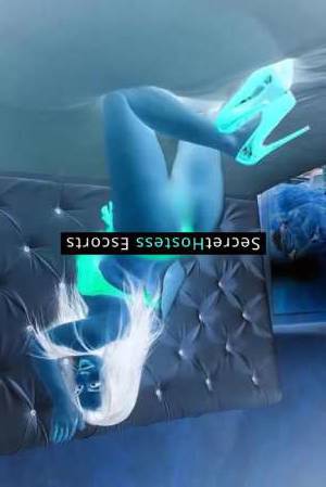 28 year old German Escort in London Allow me to introduce myself my name is Yasmin, and I am a 