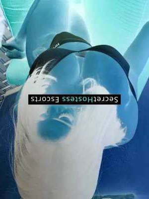 35 year old Latino Escort in Kansas City KS Experience the Ultimate Latin Delight Yulia is Your Perfect 