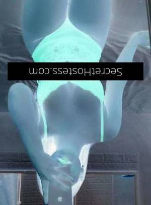 21 year old Escort in Melbourne Unleash Yourlust on a Sexy 21-Year-Old Beauty Indulge in 