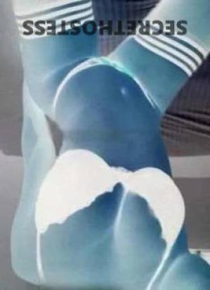 25 year old Asian Escort in Melbourne Petite Asian student wants to play! Ask for Helen, the 