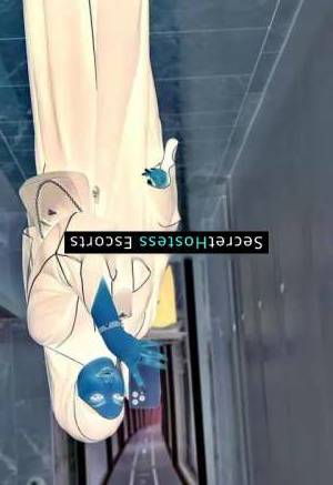23 year old Indian Escort in Muscat Hot Tattooed Guy for Fun Night