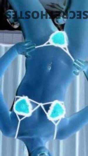 35 year old Asian Escort in Broadbeach Gold Coast Sexy Amy in Broadbeach