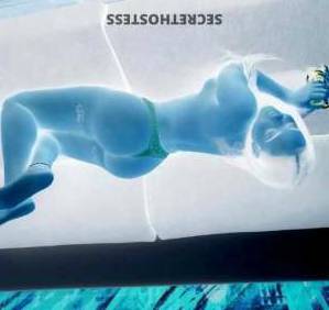 25 year old Escort in Cincinnati OH an amazing experience with Luscious Treat