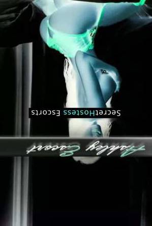 37 year old German Escort in Nuremberg Bella Sultry Escort for Refined Pleasures and Passionate 