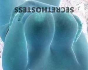 42 year old Escort in Cincinnati OH Candy The Sweetest Treat for Your Eyes and Body