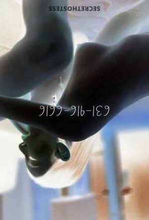 21 year old French Escort in Westchester FL Allow me to Introduce Myself - I'm Cindy, Your Elite, 