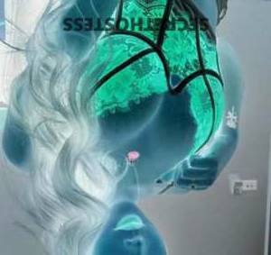 26 year old Escort in Townsville New to the Area! Enchantress Jenny Arrives in Townsville 