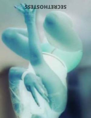 32 year old African Escort in Sioux Falls SD Allow me to enthrall and and unbridle your imagination. My 
