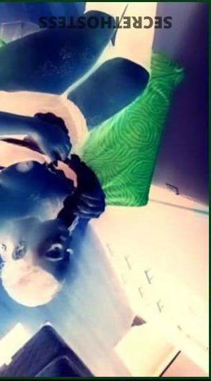 32 year old Escort in Cincinnati OH Undress to Naughty Indulge in My Exotic Beauty and 