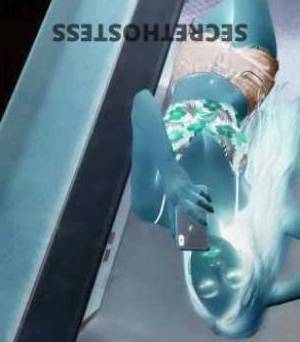 Layla 20Yrs Old Escort Size 8 156CM Tall Gold Coast Image - 5