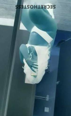 28 year old Escort in Cincinnati OH hey there! Ready for a night of wild pleasure? Look no 