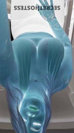 42 year old Escort in Chicago IL The Ultimate Mature Companion Ready To Rock Your World