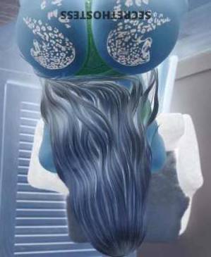 24 year old Italian Escort in Columbia SC the one and only Melody Mariee, Mixed Italian Blonde 