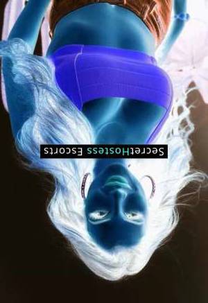 24 year old English Escort in London Introducing Naomi Your Dream Companion in London