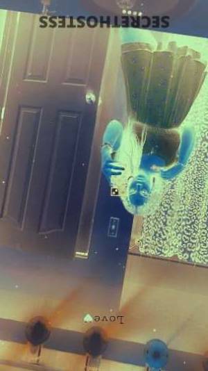 Red 25Yrs Old Escort Ocala FL Image - 3