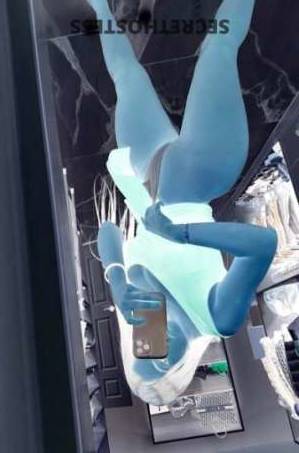 27 year old Latino Escort in Bradenton FL Experience Smokin' Hot Pleasures With Sexy MAMI 