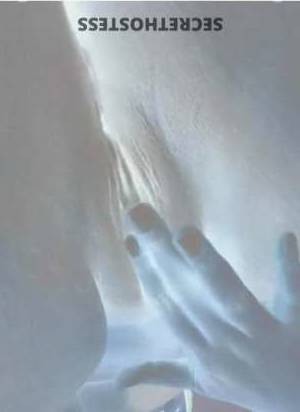 30 year old Caucasian Escort in Cincinnati OH Wet and Wild Fun with a Tight and Playful Spinner - Zyiara