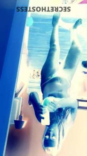 32 year old American Escort in Richmond VA Exit 69's Curvy Cutie JB, Your One-Stop Destination for