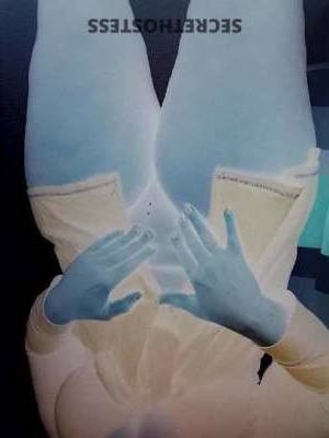 38 year old Escort in St. Louis MO Experience Unmatched Pleasure with a Sassy and Erotic Vixen