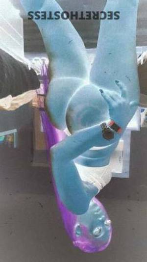 26 year old Caucasian Escort in Raleigh NC Longing for Lust Succulent Playmate Concocts Erotic 