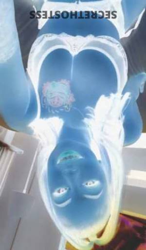 Davis 24Yrs Old Escort 172CM Tall Cleveland OH Image - 1