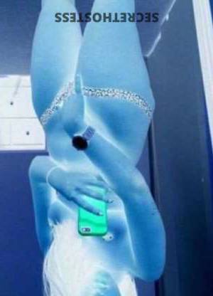 24 year old Escort in Omaha NE Unforgettable Adventures with Dulce