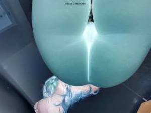 28 year old Escort in Staten Island NY Unwind and Enjoy Pleasurable Moments with a Horny Babexxxx-