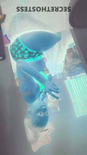 30 year old Escort in Memphis TN "Get Ready to Experience Pleasure Like No Other with 