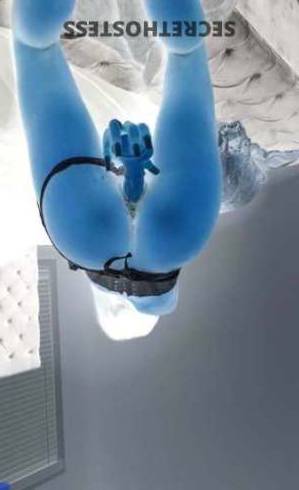 23 year old Escort in Cincinnati OH The Ultimate Indulgence Awaits The Queen is Ready to Please 