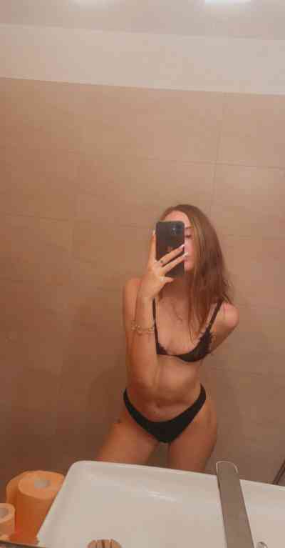 27 year old Escort in Chelmsford Add me on telegram katiebanks199346 and on imessage 