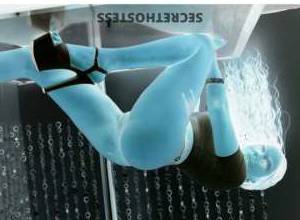 27 year old African Escort in San Fernando Valley CA Petite Ebony, Sexy African Beauty for a Wild Ride